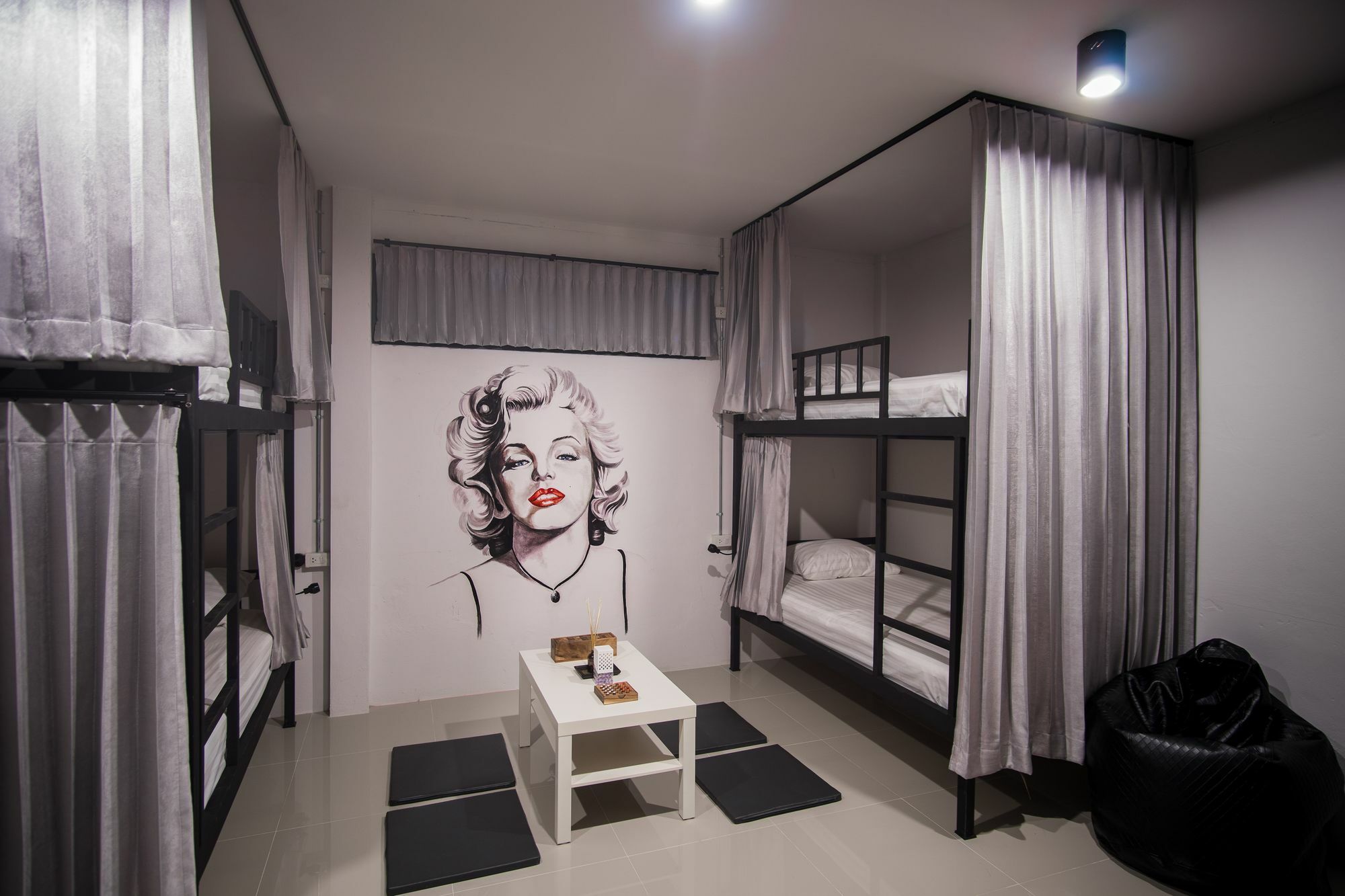 Zen Hostel Chiangmai Chiang Mai Exterior photo