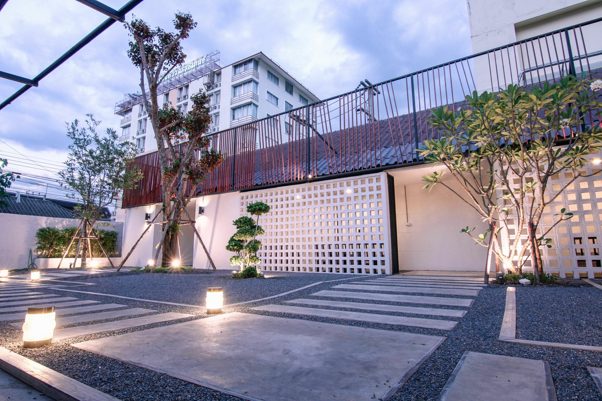 Zen Hostel Chiangmai Chiang Mai Exterior photo